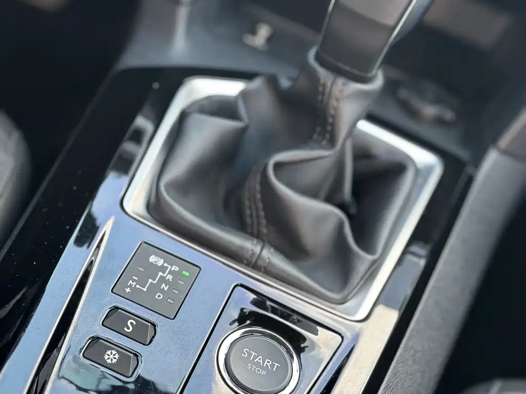 Peugeot 408 — миниатюра 19