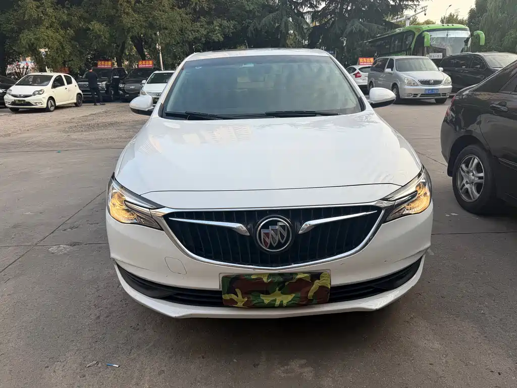 Buick Excelle — миниатюра 2