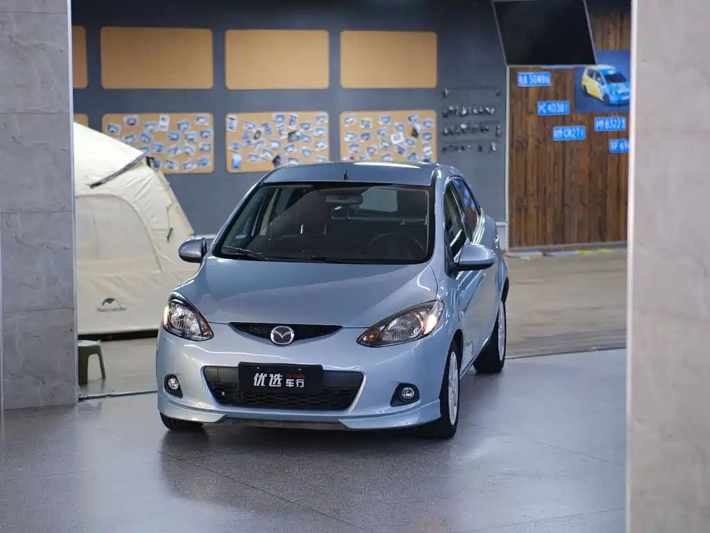 Mazda 2 Dazzle Dynamic 1.5L Auto Luxury Edition, фото 13