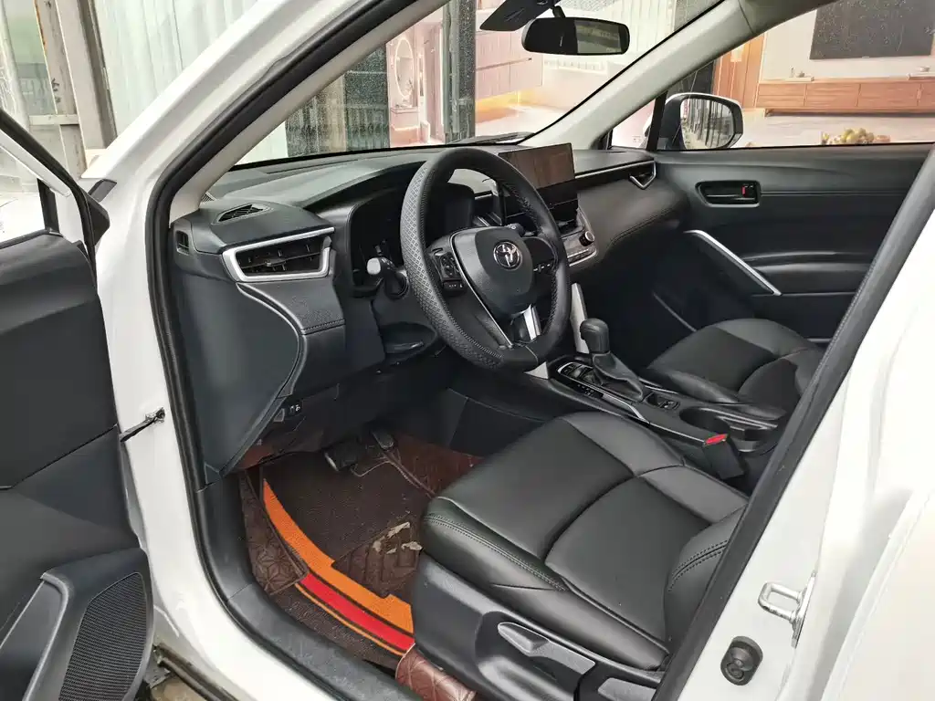 Toyota Frontlander — миниатюра 7