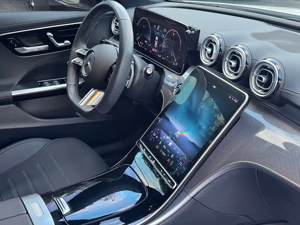 Mercedes-Benz C-Class — миниатюра 21