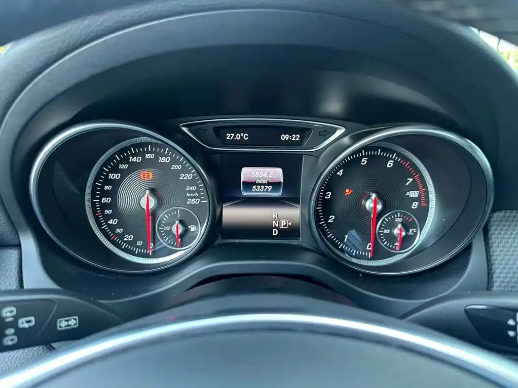 Mercedes-Benz GLA — миниатюра 11