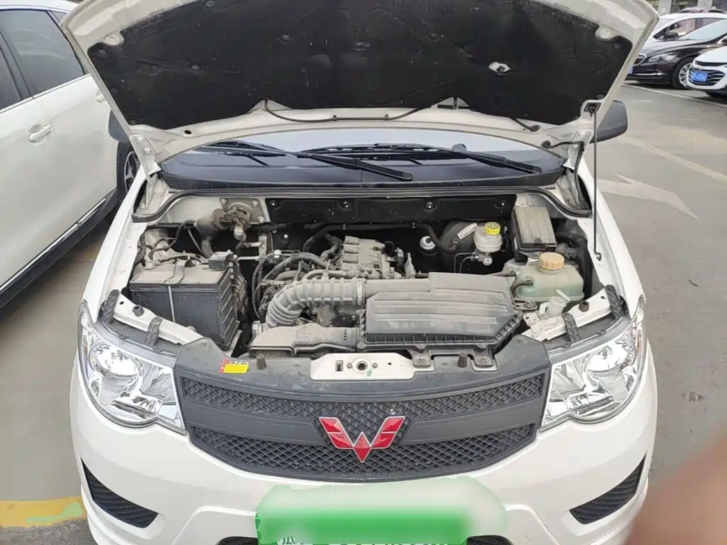 Wuling Hongguang — миниатюра 20