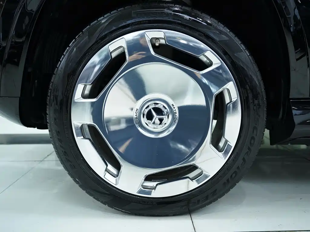 Mercedes-Benz GLS — миниатюра 4