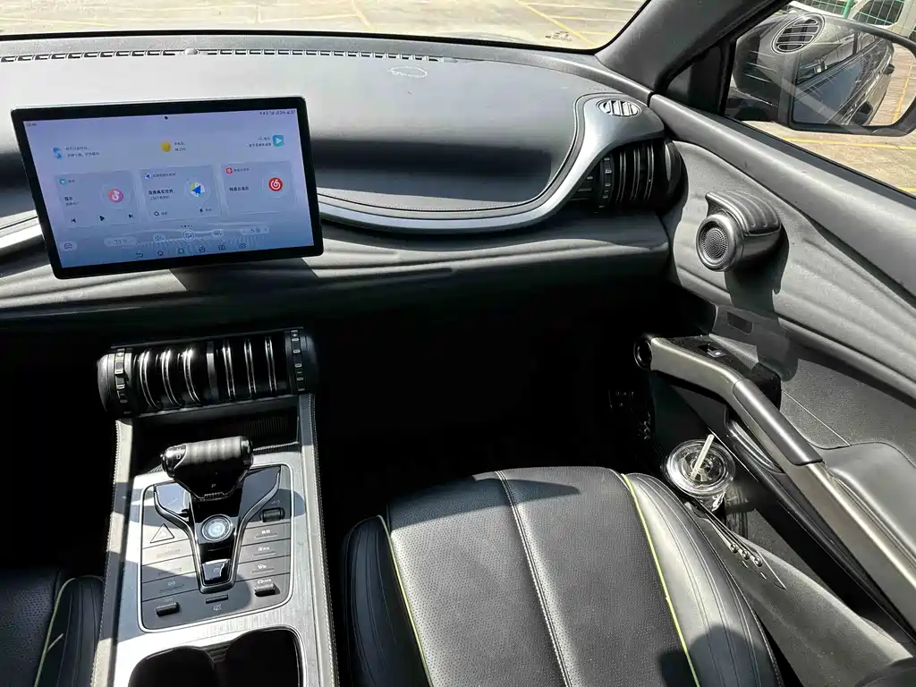 BYD Yuan Plus — миниатюра 13
