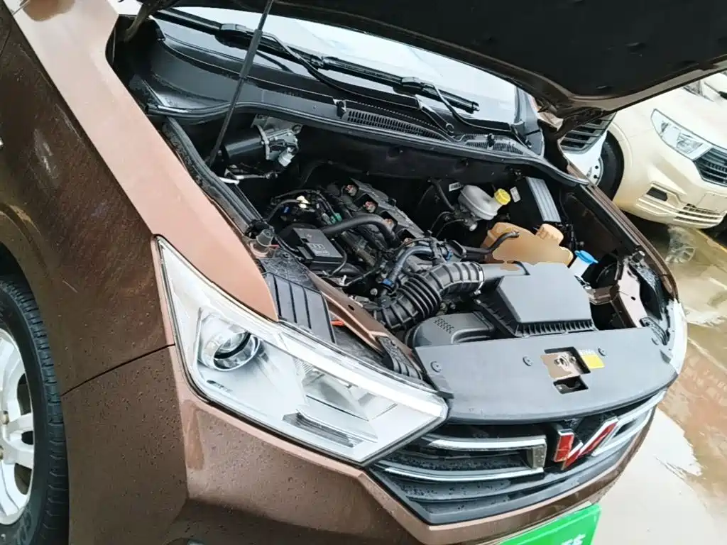 Wuling Hongguang — миниатюра 20
