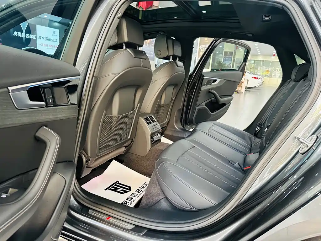 Audi A4L — миниатюра 5
