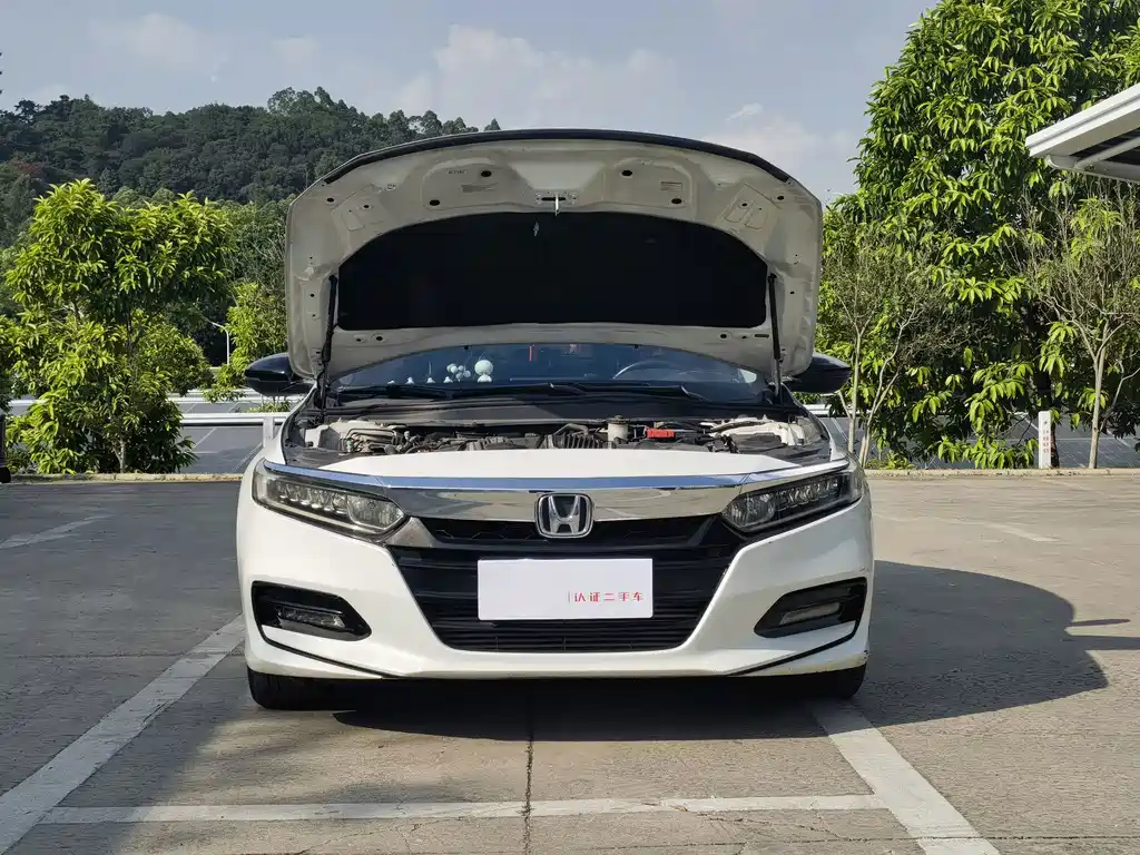 Honda Accord — миниатюра 11