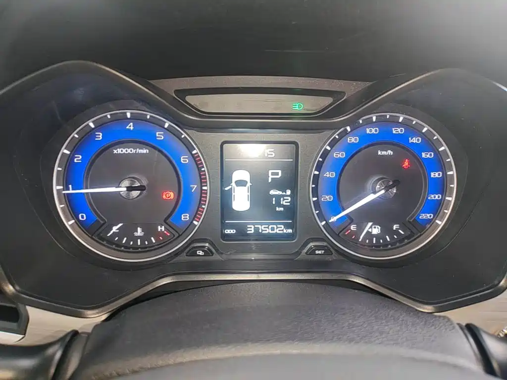 Geely Vision X3 — миниатюра 12