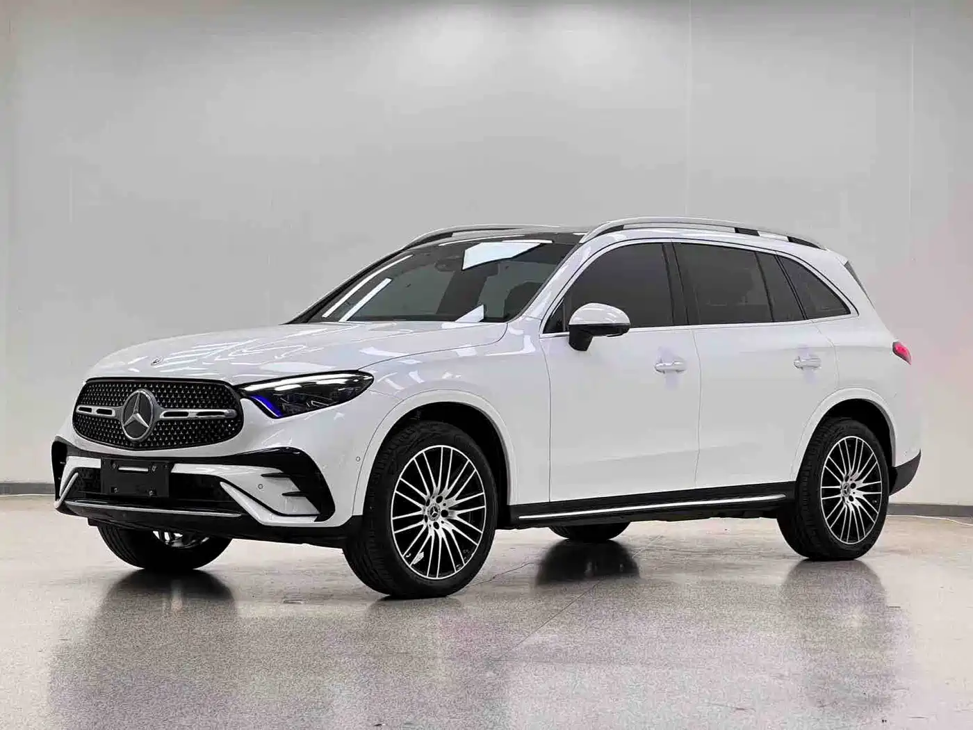 奔驰GLC 2023款 改款 GLC 300 L 4MATIC 豪华型 7座 2023