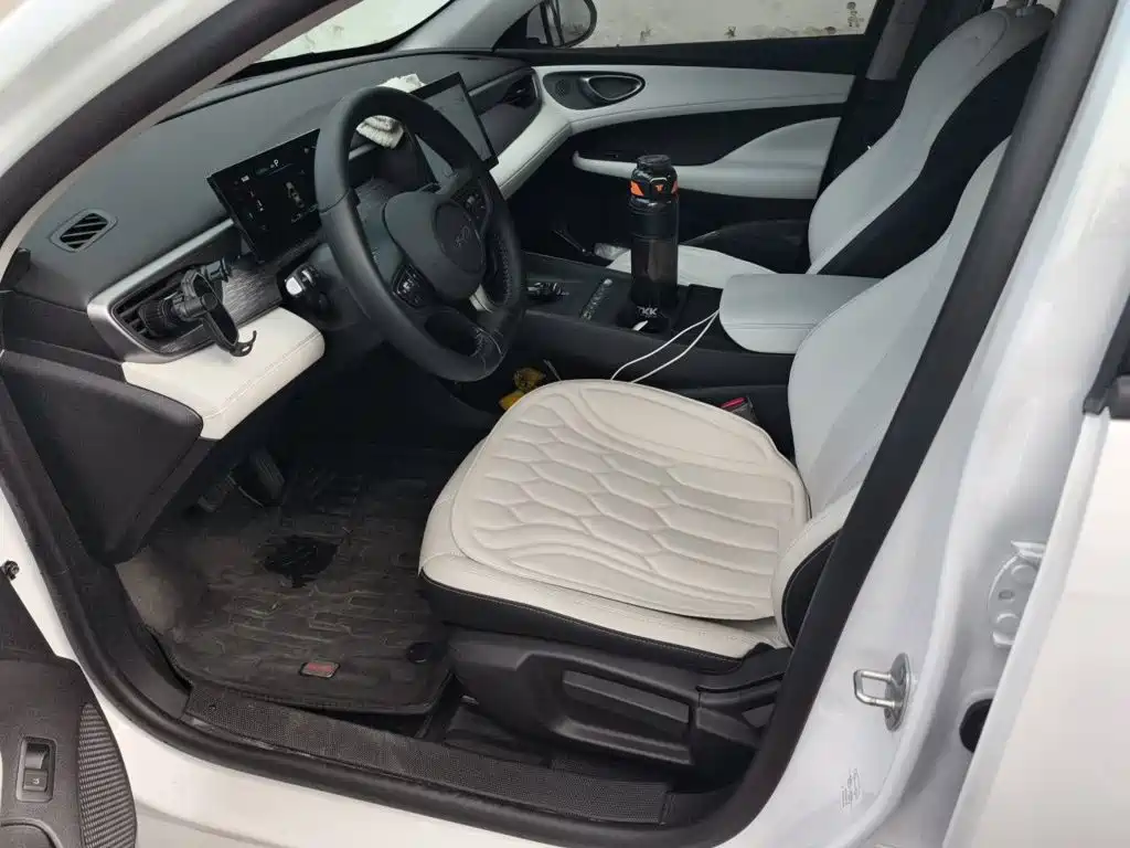 BYD Seal 05 DM-i — миниатюра 11