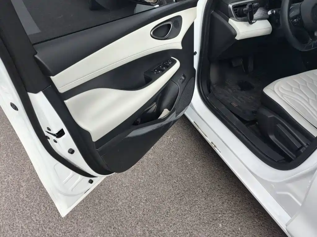 BYD Seal 05 DM-i — миниатюра 12
