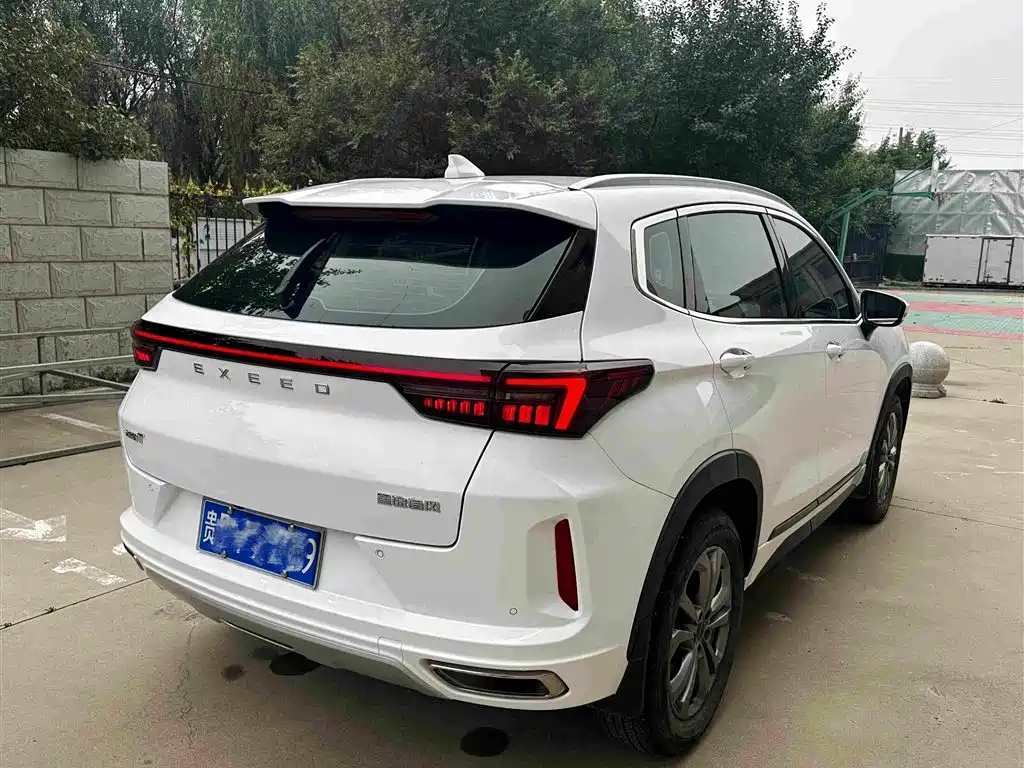 Exeed Zhaofeng — миниатюра 14
