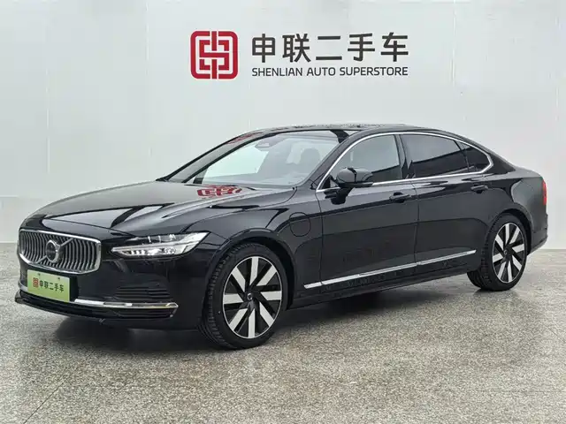 VOLVO S90 PLUG IN HYBRID 2025