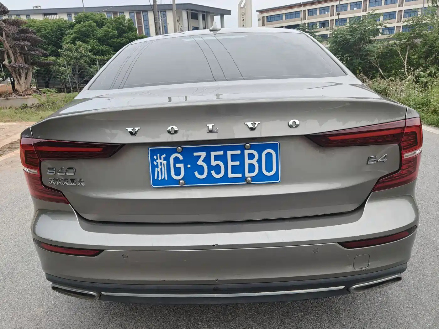 Volvo S60