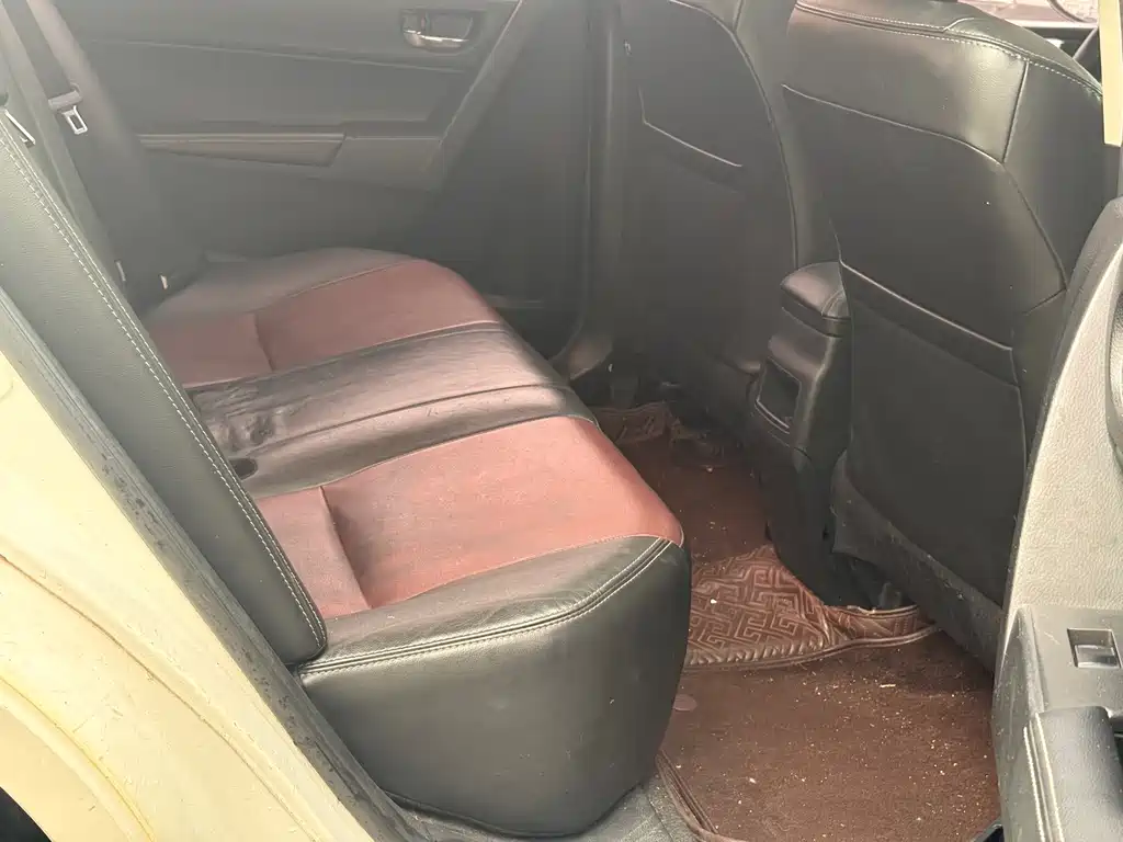Toyota Corolla — миниатюра 11