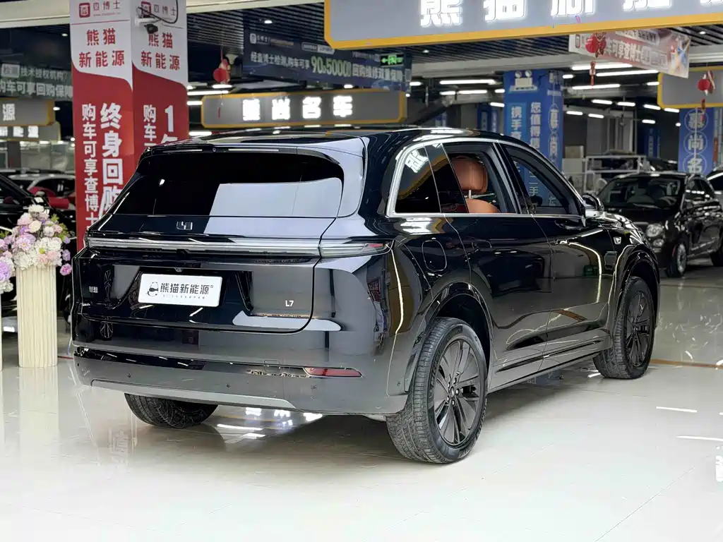Li Auto IDEAL L7