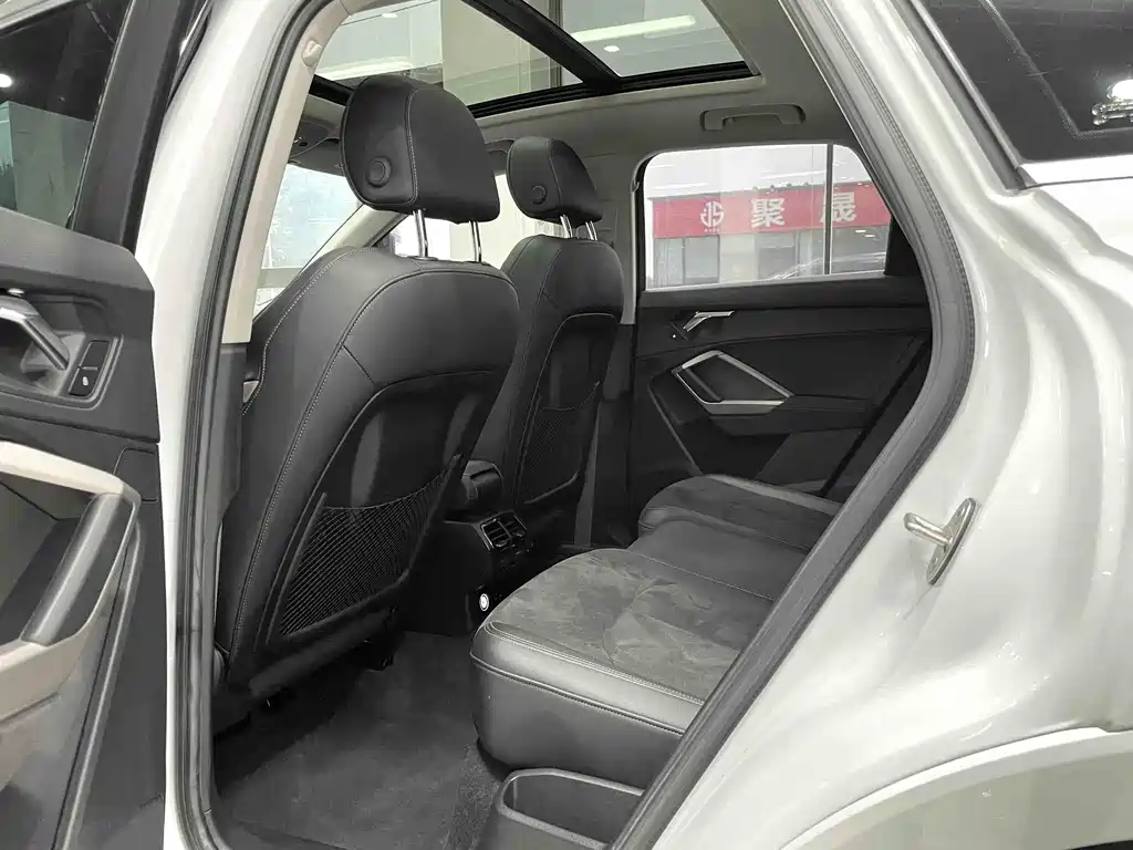 Audi Q3 2022 35 TFSI Fashion