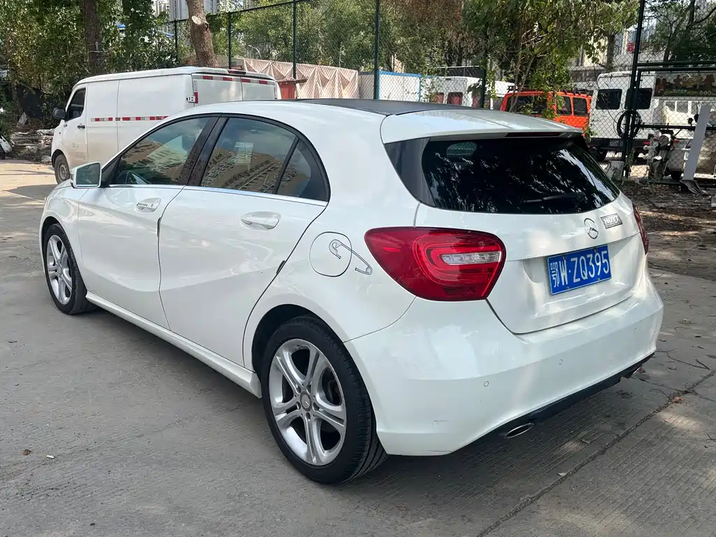 Mercedes-Benz A-Class (Import) — миниатюра 10