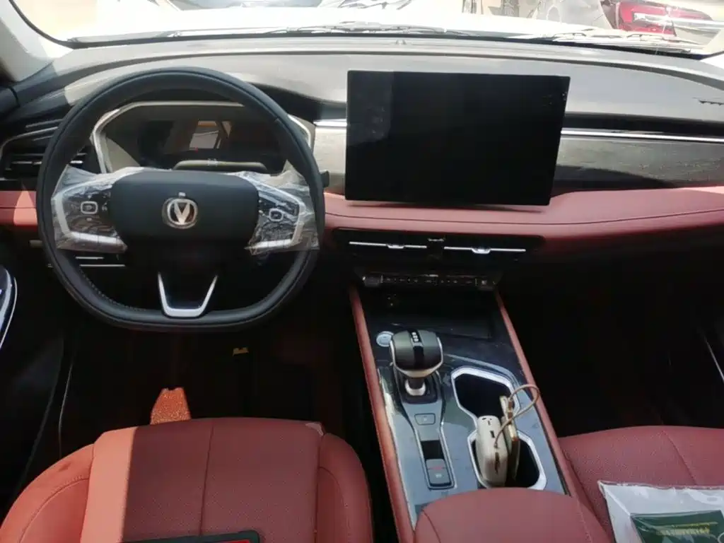 Changan CS75 — миниатюра 10