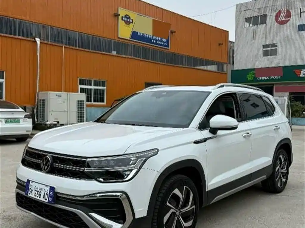 Volkswagen Tharu 2023 300TSI 2WD Full Moon Edition