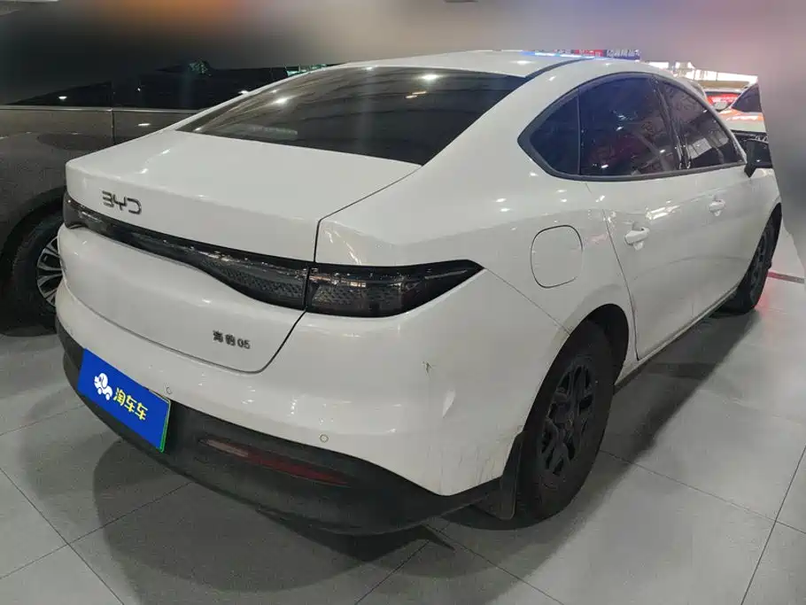 BYD Seal 05 DM-i — миниатюра 3