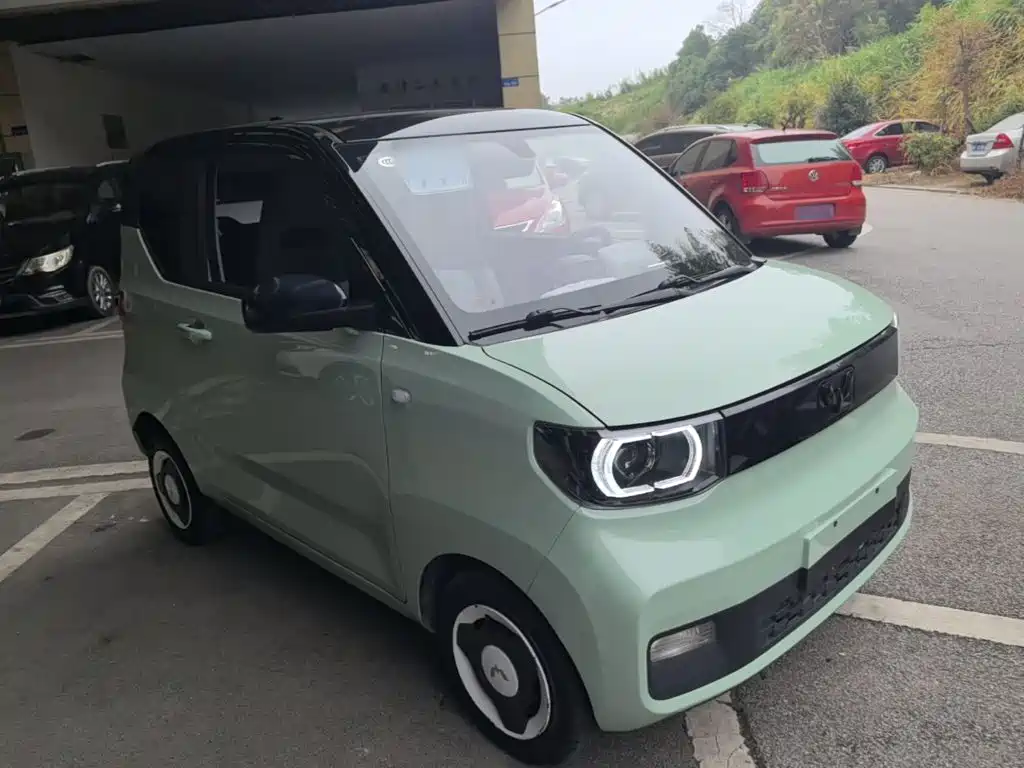 Wuling MINIEV — миниатюра 4