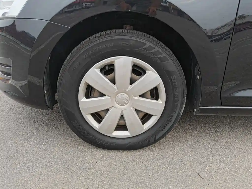Volkswagen Santana — миниатюра 23