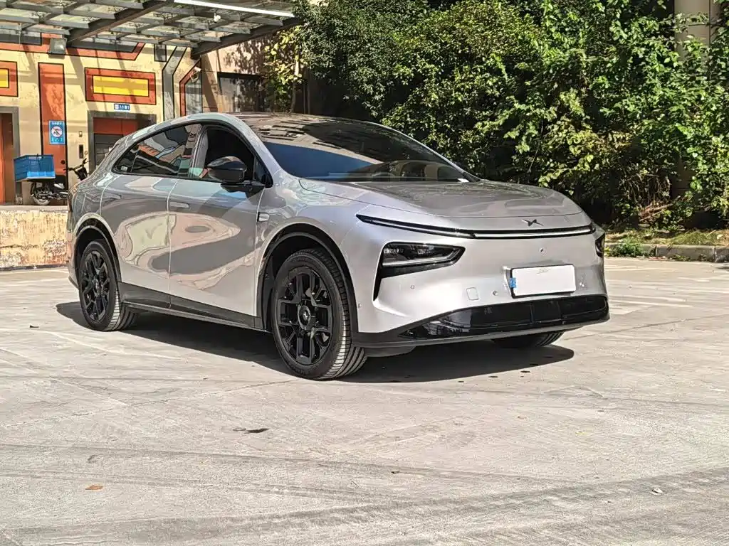 XPeng G7 — миниатюра 3