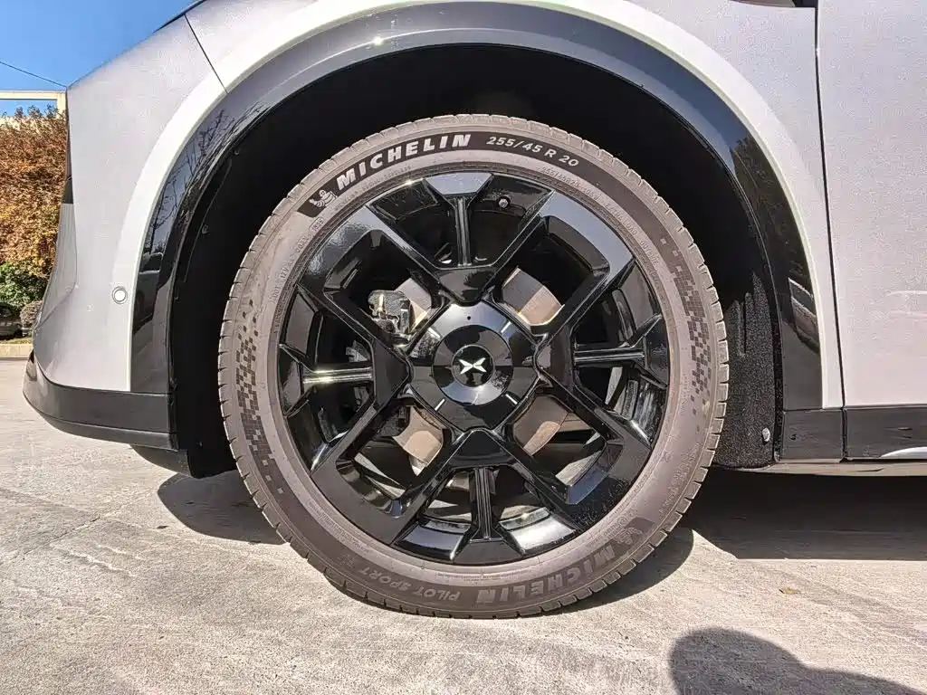 XPeng G7 — миниатюра 13