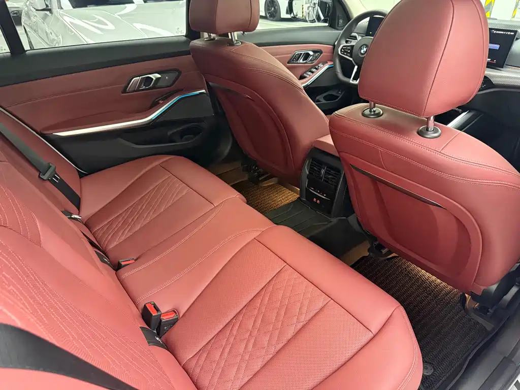 BMW 3 Series — миниатюра 10