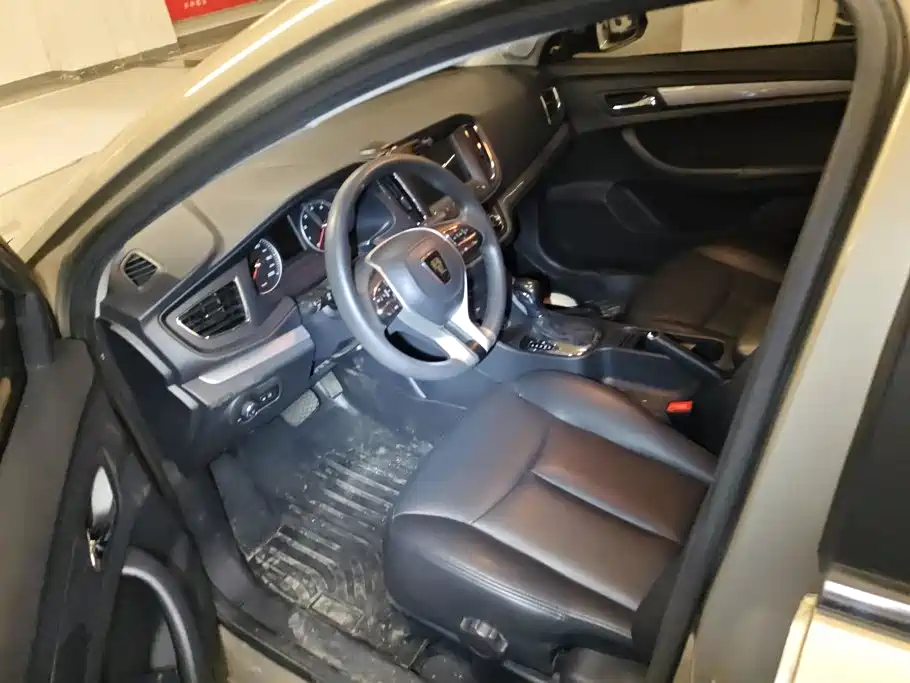 Roewe 360 — миниатюра 9