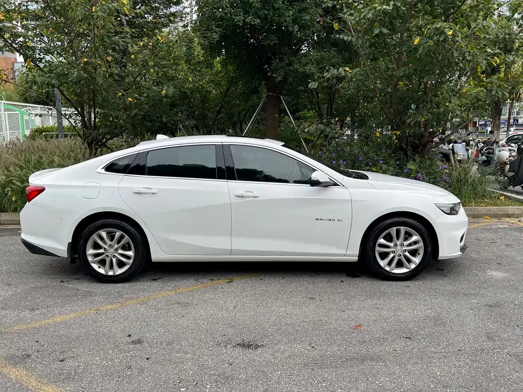 Chevrolet Malibu XL — миниатюра 4