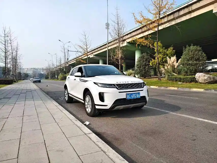 Land Rover Evoque — миниатюра 3