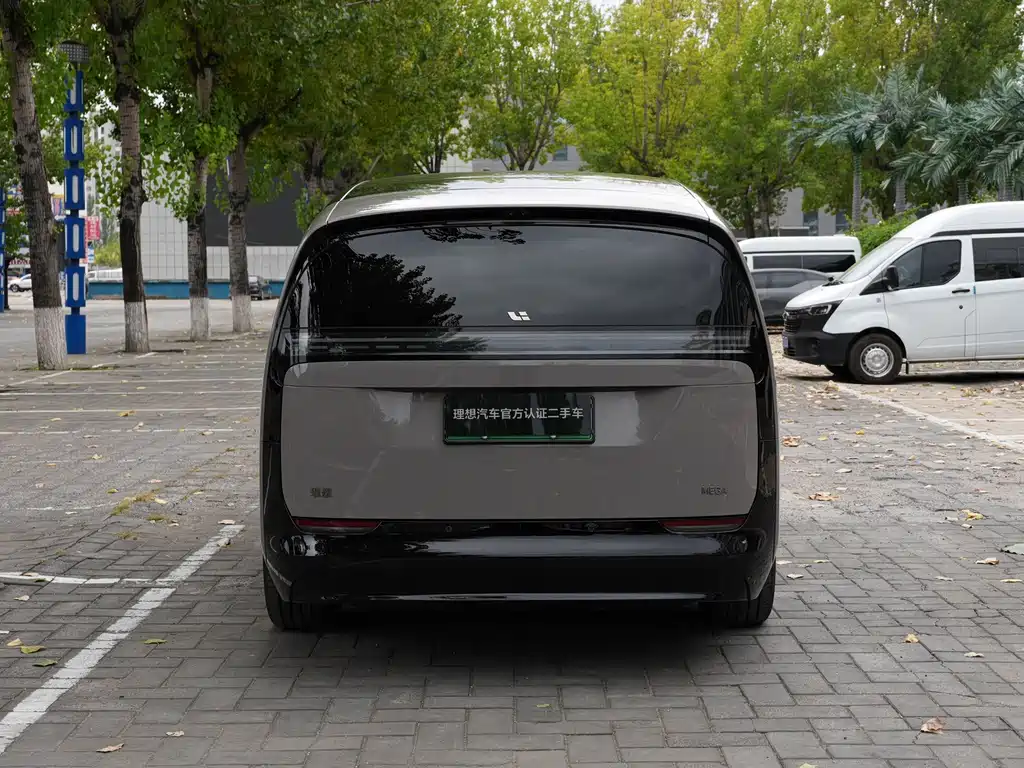 Li Auto Li MEGA — миниатюра 6