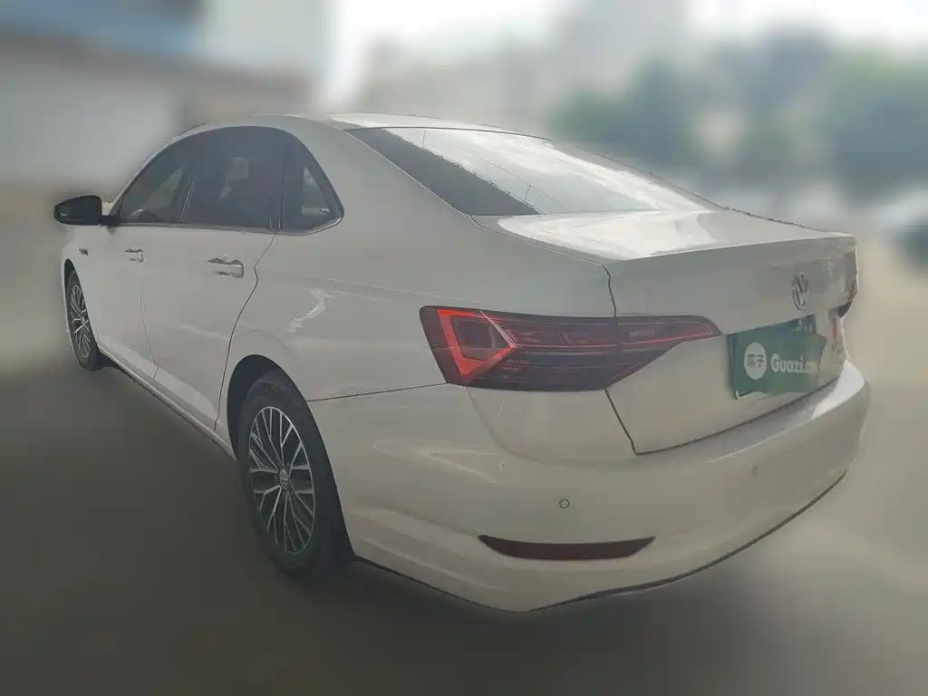 Volkswagen Sagitar — миниатюра 4