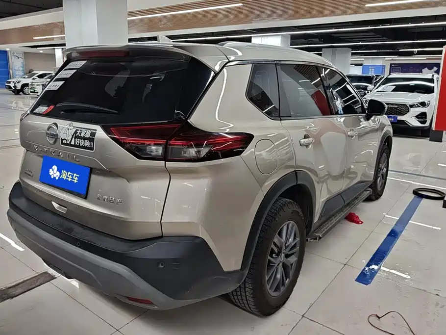 Nissan X-Trail — миниатюра 3