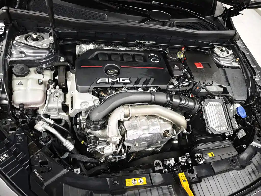 Mercedes-Benz GLB A MG 2024 AMG GLB 35 4MATIC