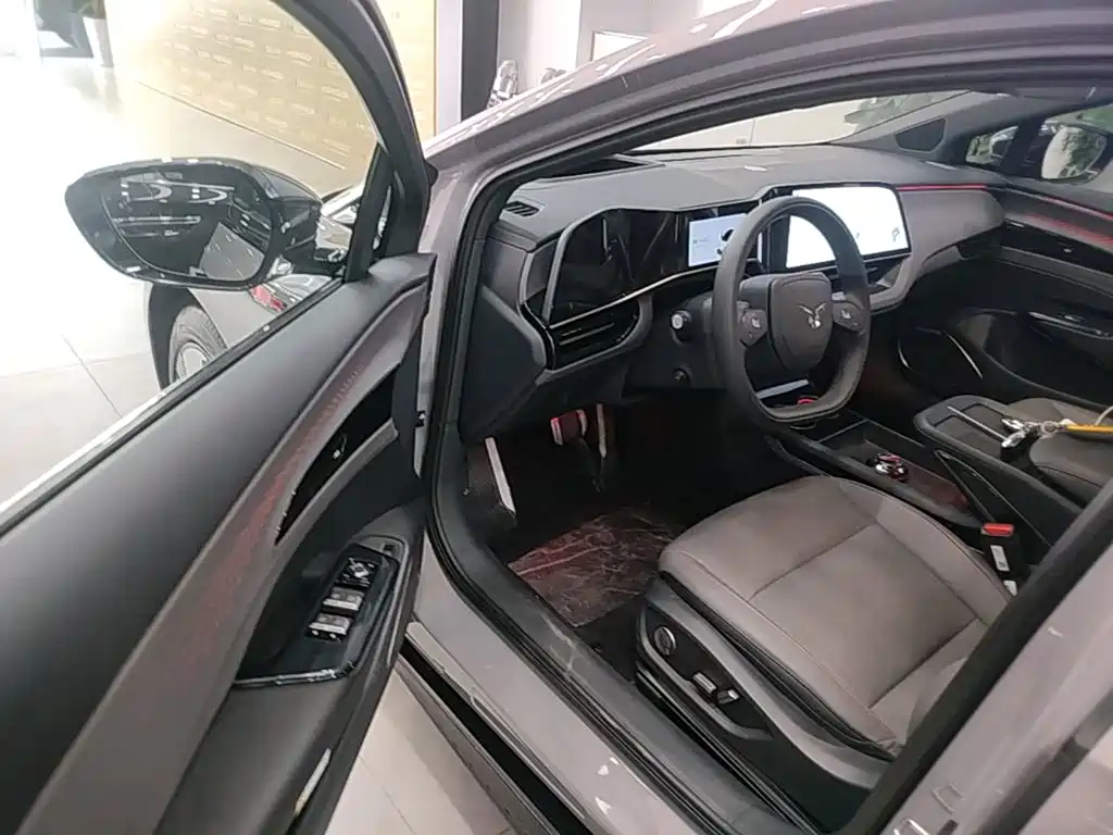 Hongqi Hongqi EH7 — миниатюра 21