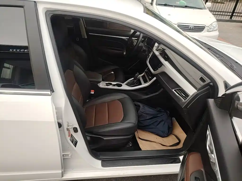 Geely Vision — миниатюра 25