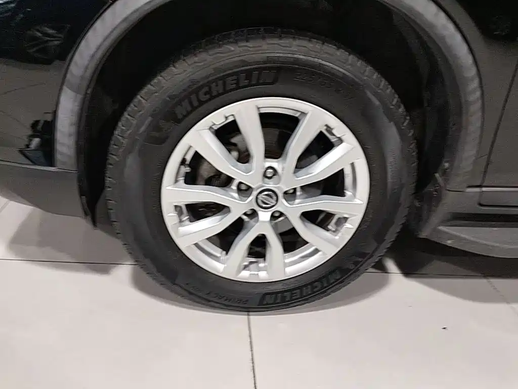 Nissan X-Trail — миниатюра 23