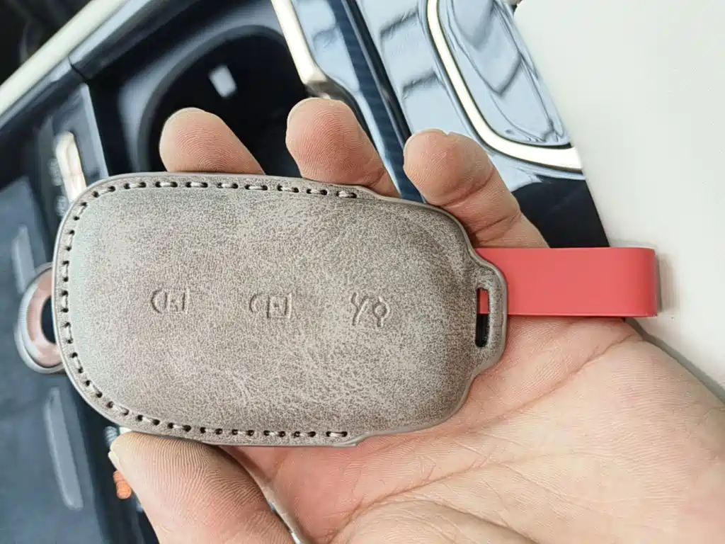 Lynk & Co 900 2025 2.0T Ultra 6 мест