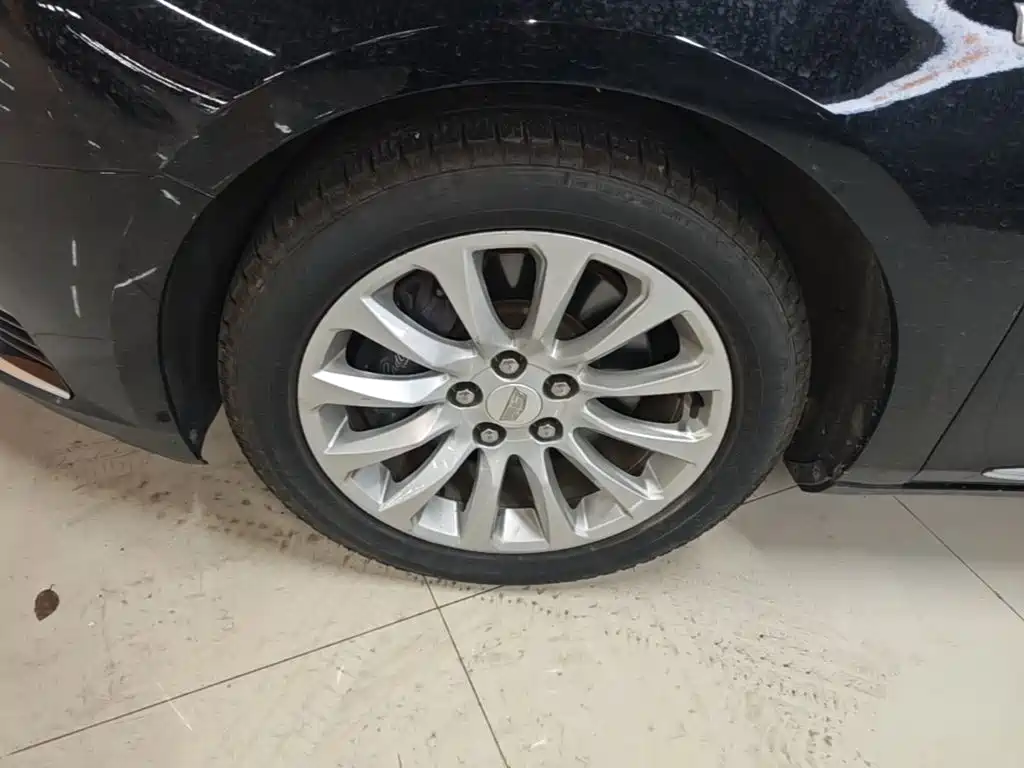 Cadillac XTS — миниатюра 23