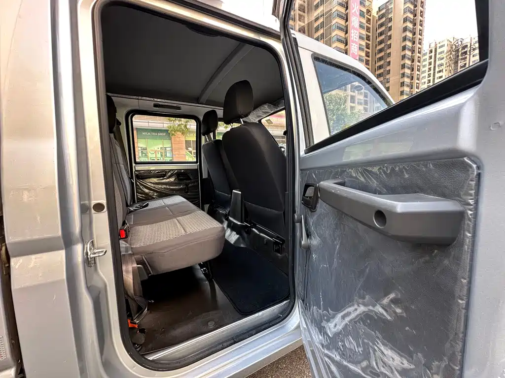 WULING WULING RONGGUANG NEW CARD