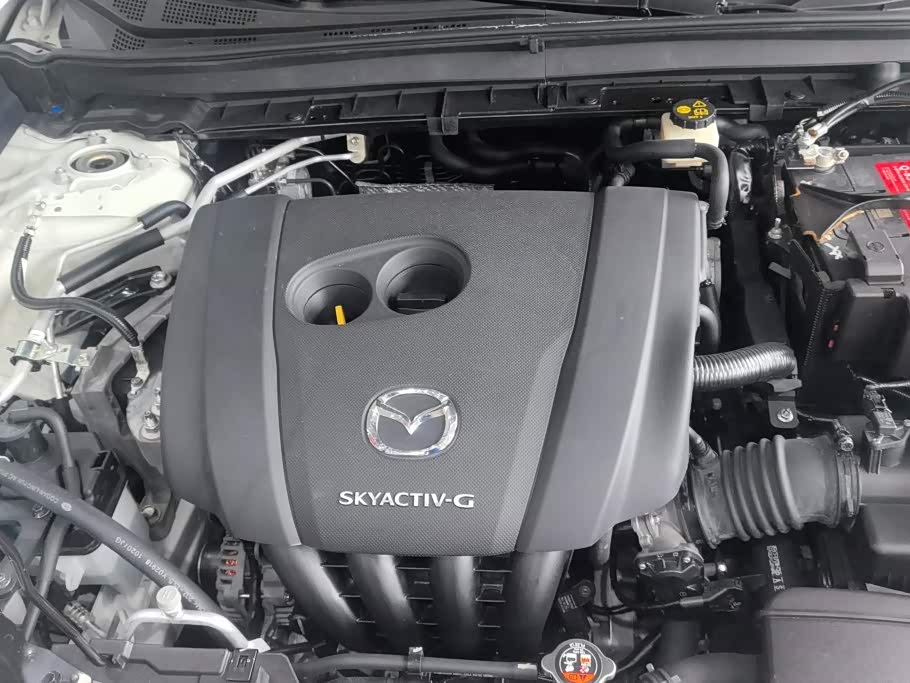 Mazda CX-30 2.0 л 2022 г. Белый, пробег 45500 км
