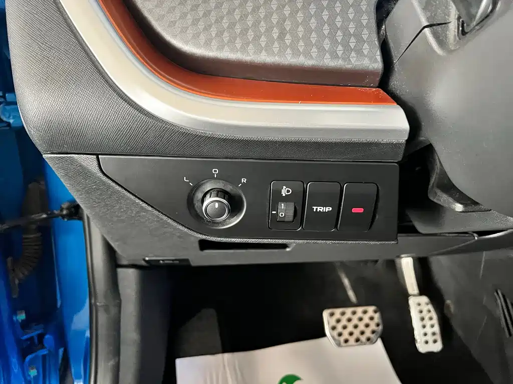 Geely Vision X1 — миниатюра 28