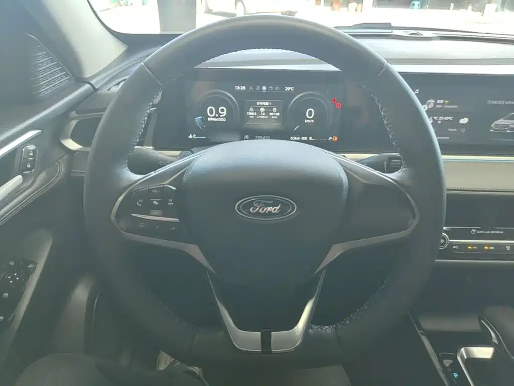 Ford Escort — миниатюра 11