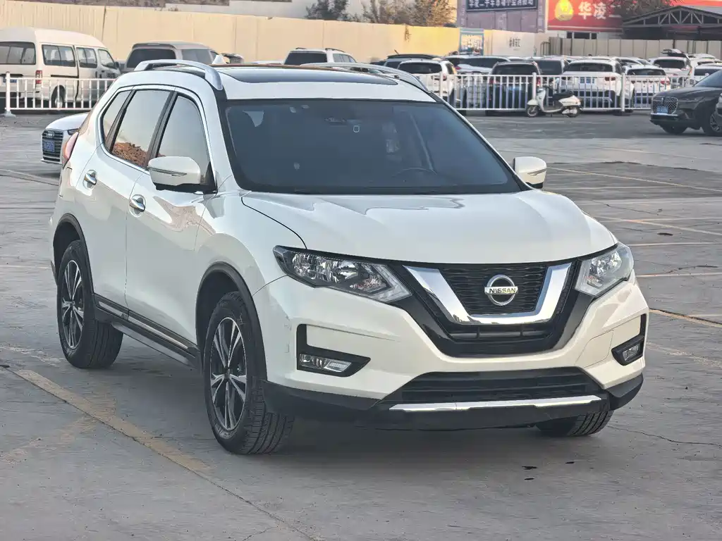 Nissan X-Trail — миниатюра 3