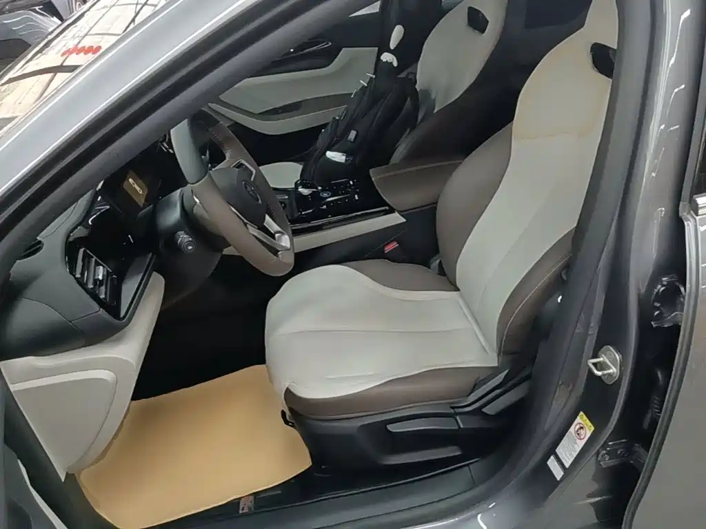 BYD Qin PLUS — миниатюра 15