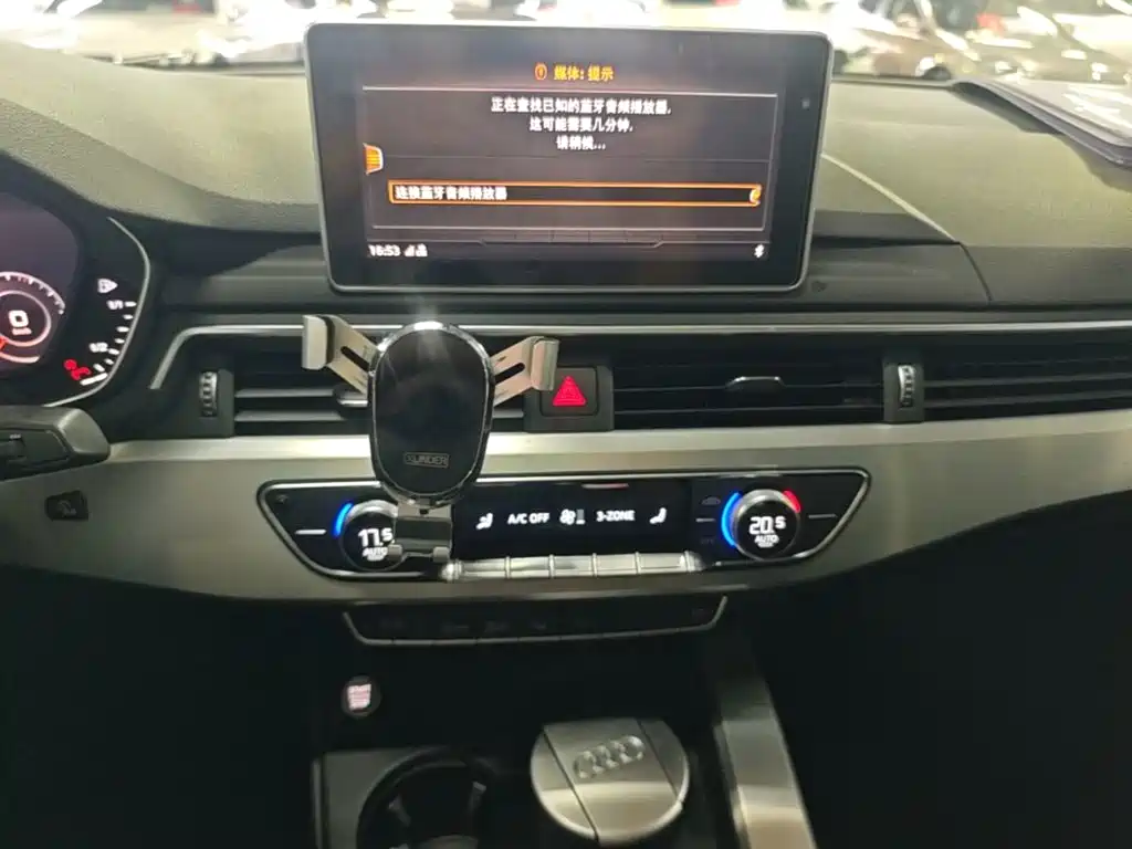 Audi A4L — миниатюра 13